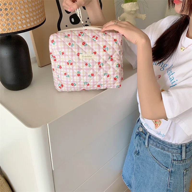 Women's Cosmetic Bags Cases Casual Ladies Small Storage Bag