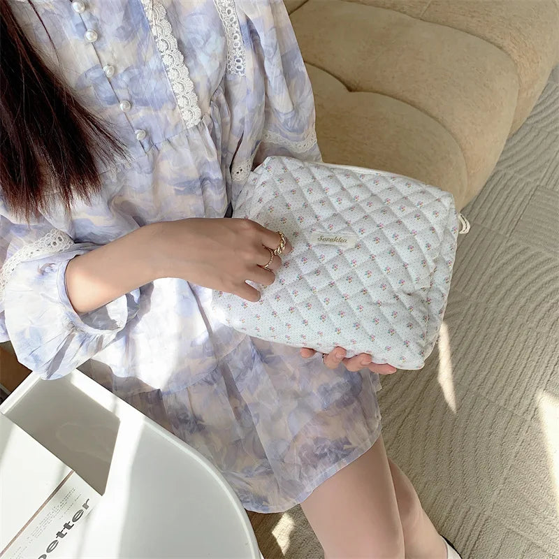 Women's Cosmetic Bags Cases Casual Ladies Small Storage Bag