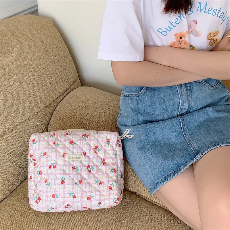 Women's Cosmetic Bags Cases Casual Ladies Small Storage Bag